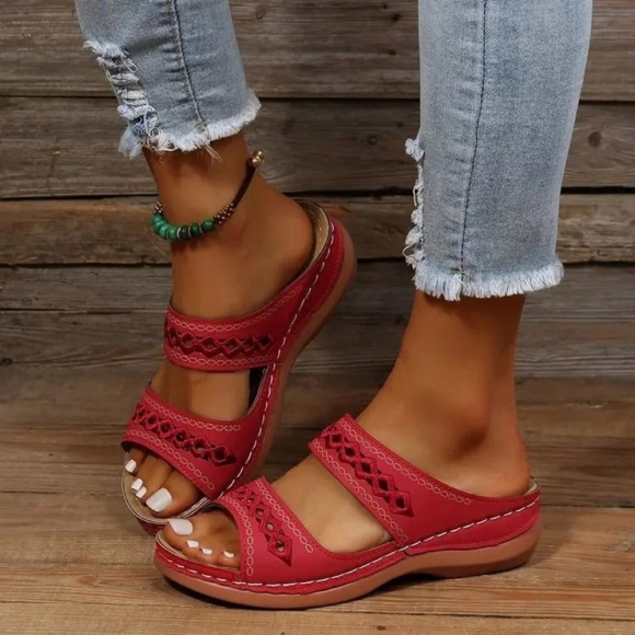 Orthopädische Damen Sandalen für den Sommer - Rot Orthopädische Damen Sandalen für den Sommer - Rot