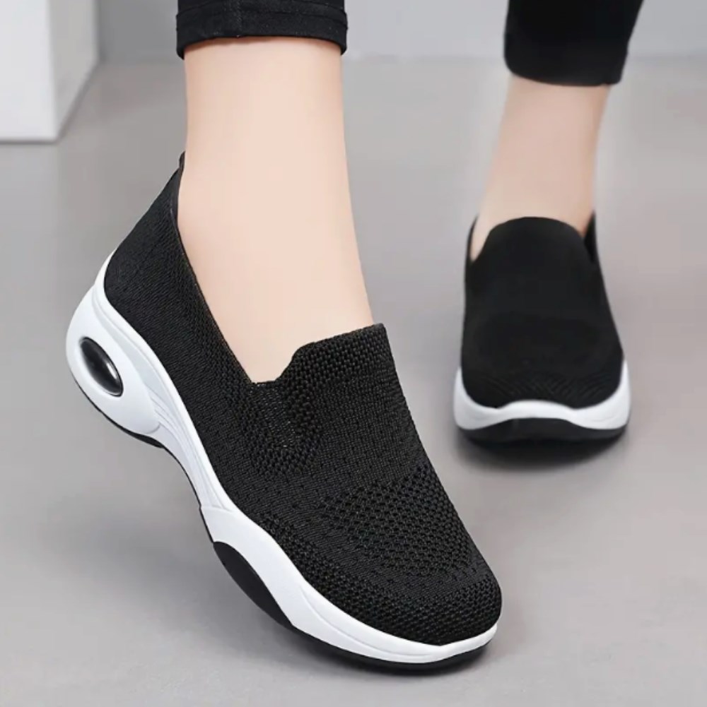 Orthopädische Slip-On Sneakers - Schwarz