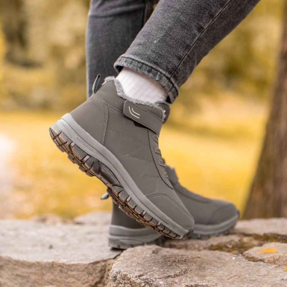 Orthopädische OrthoStiefel - Ergonomische Winterstiefel für Wärme und Schmerzfreiheit - Grau