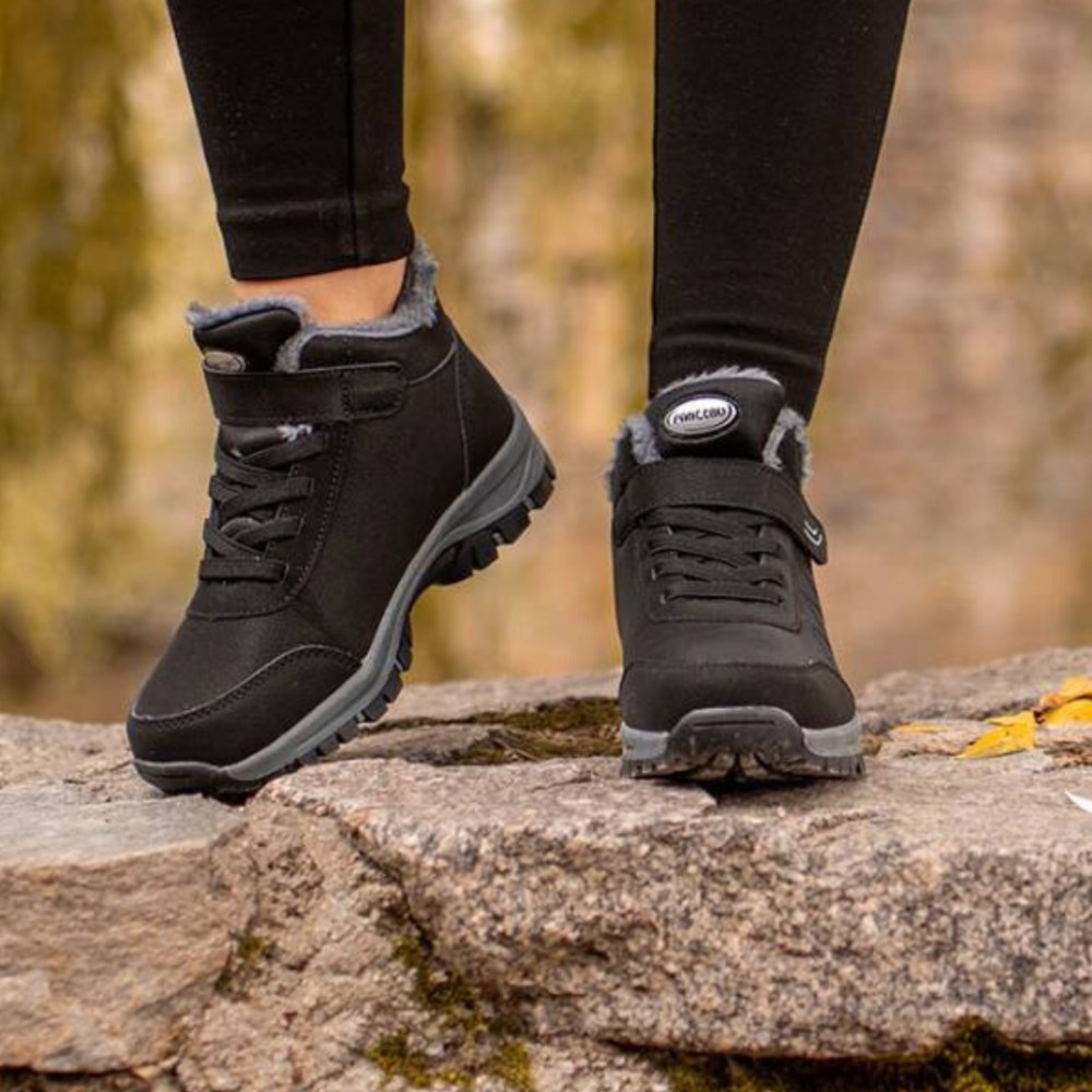 Orthopädische OrthoStiefel - Ergonomische Winterstiefel für Wärme und Schmerzfreiheit - Schwarz