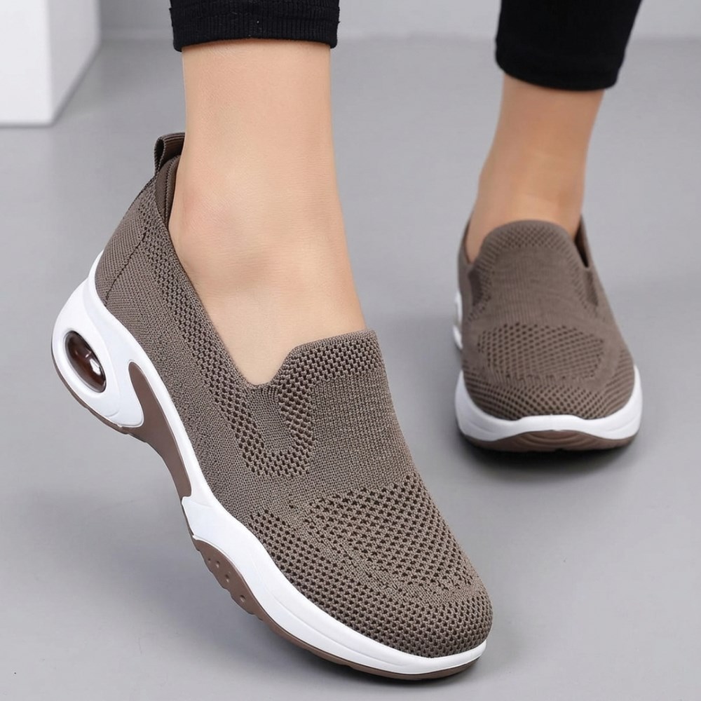 Orthopädische Slip-On Sneakers - Braun